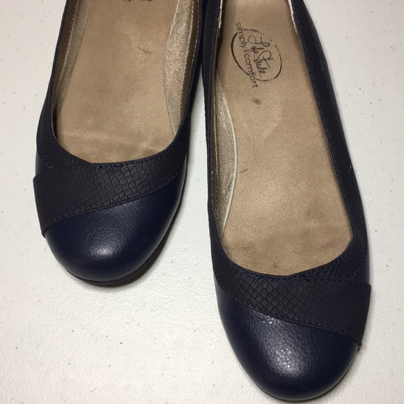 LIFE STRIDE | 9W Simply Comfort Azalea Flats - Picture 3 of 6